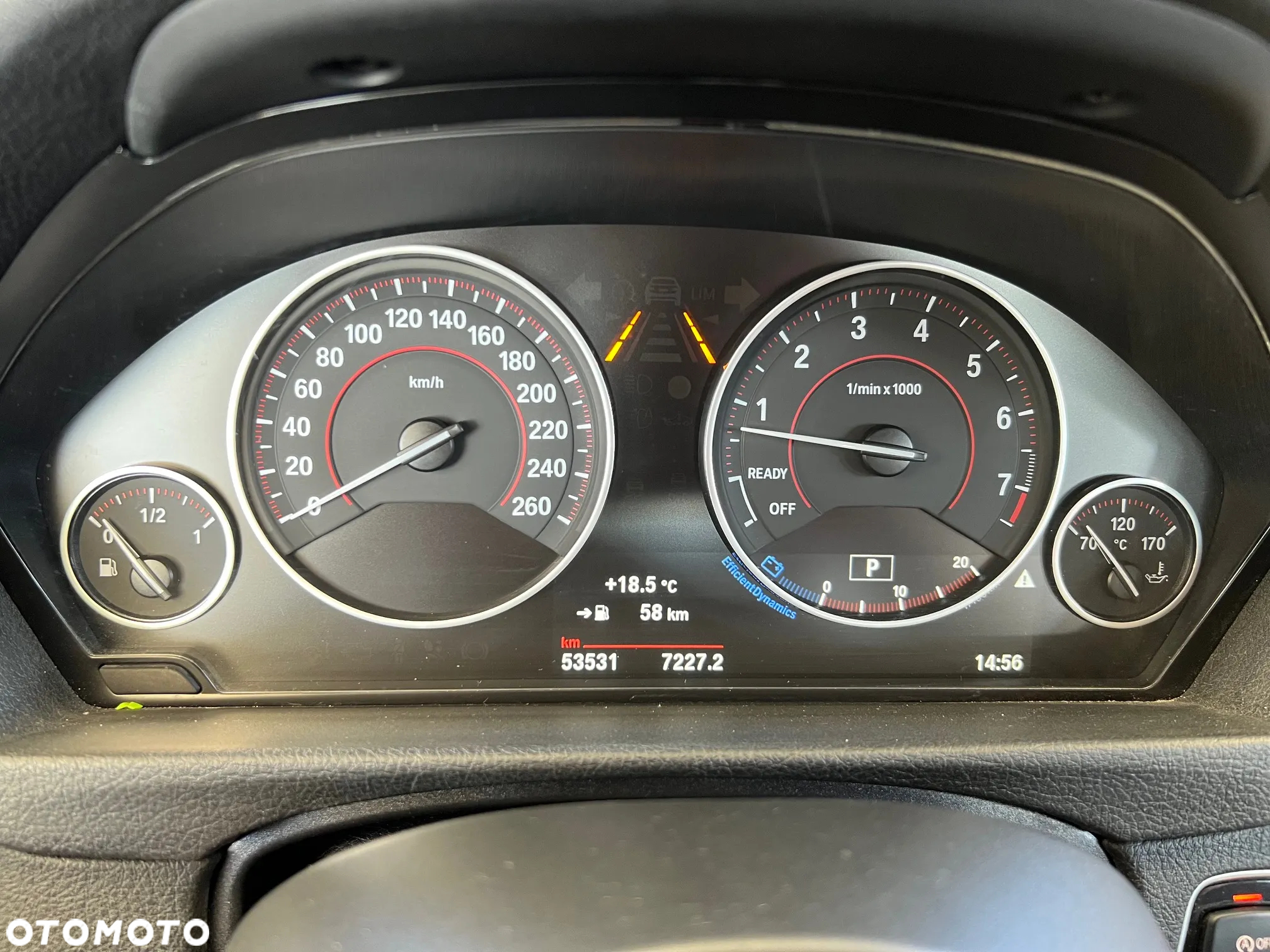 BMW Seria 3 330i xDrive M Sport - 11