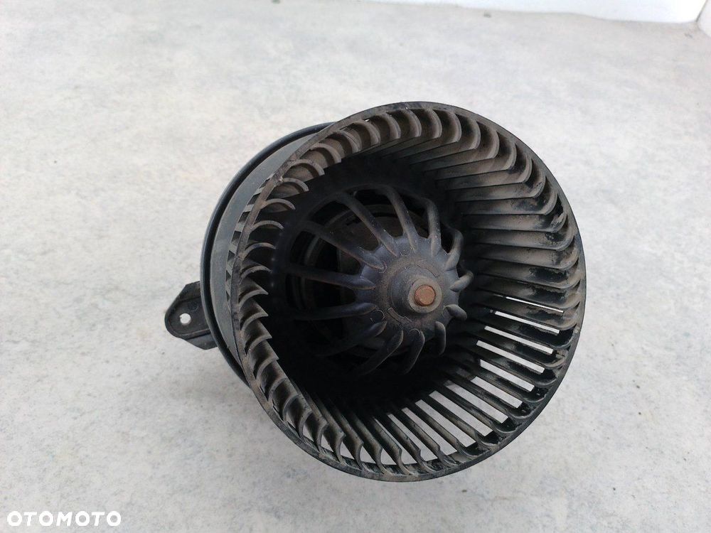 WENTYLATOR NAWIEWU, DMUCHAWA RENAULT TRAFIC II 1.9 DCI - 7