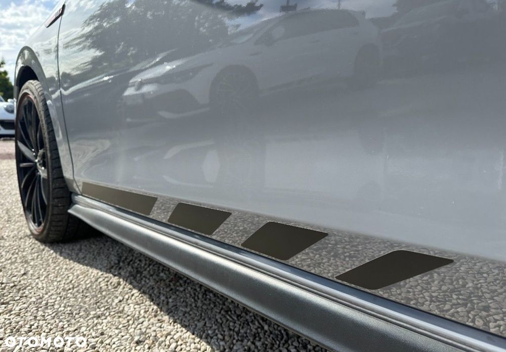 Volkswagen Golf - 13