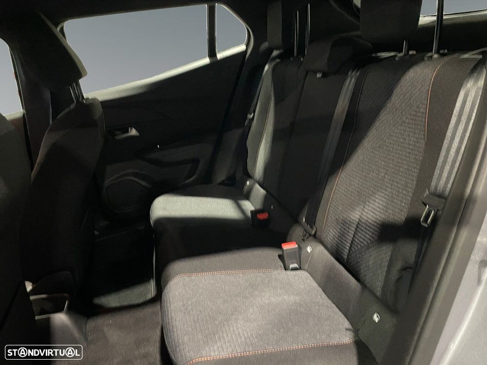 Peugeot 2008 1.2 PureTech Style - 14