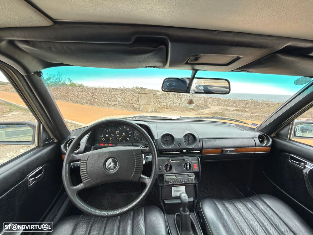 Mercedes-Benz W123 (1976-1986) - 16