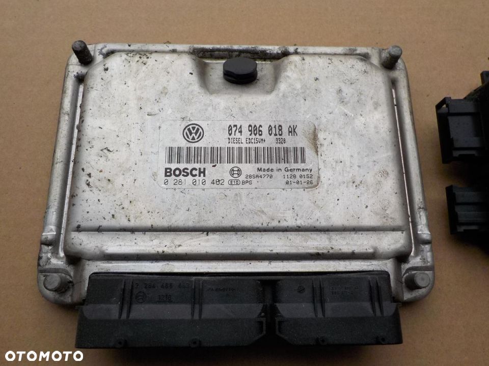 VW T4 2.5 TDI KOMPUTER STEROWNIK 074906018AK IMMO - 2