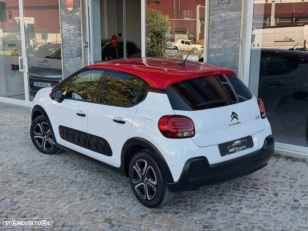 Citroën C3 1.2 PureTech Shine EAT6 - 2