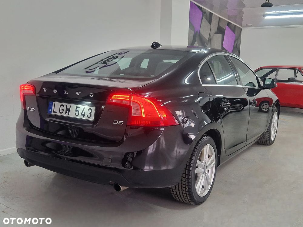 Volvo S60 D5 Summum - 2