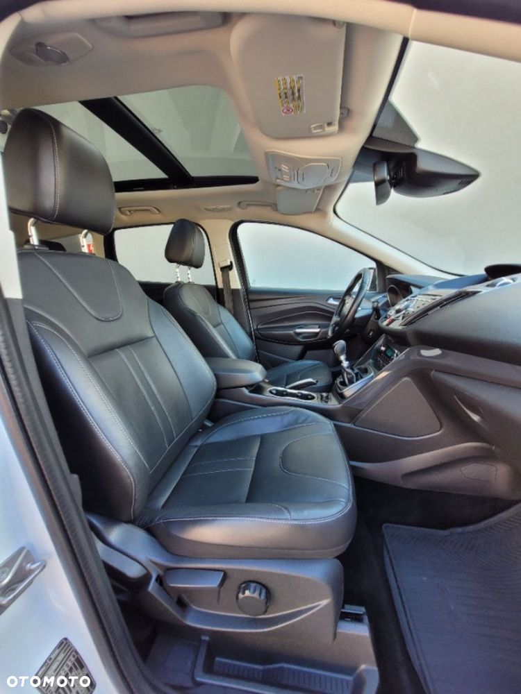 Ford Kuga 2.0 TDCi 4WD Titanium - 19