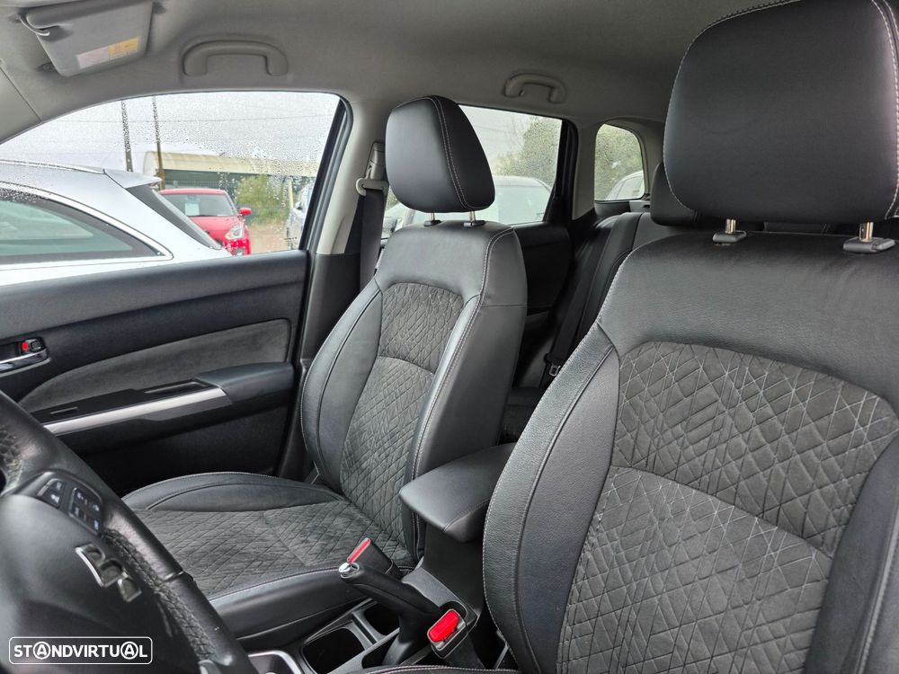 Suzuki Vitara - 12