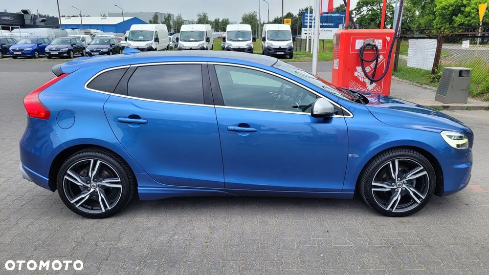Volvo V40 - 2