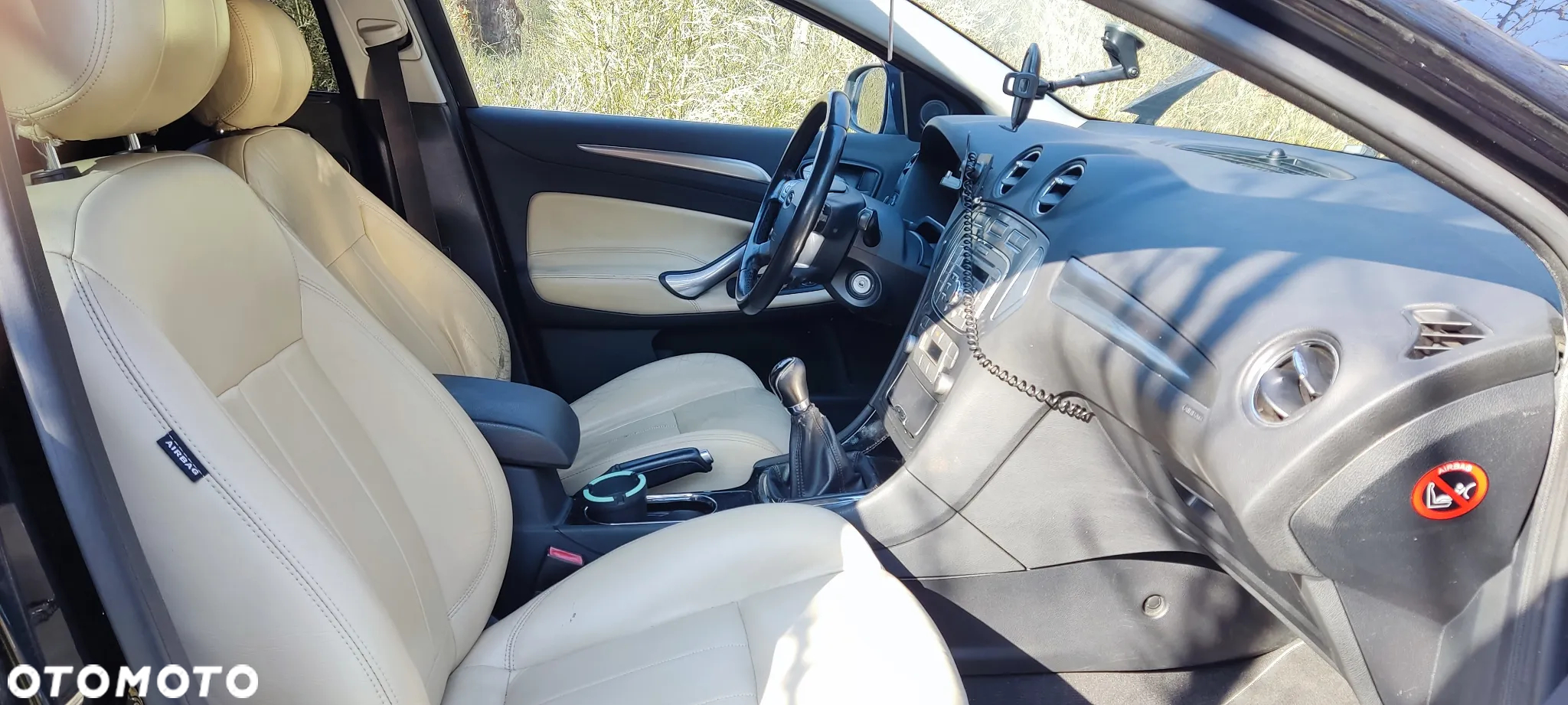 Ford Mondeo 2.0 Turnier Ghia - 13