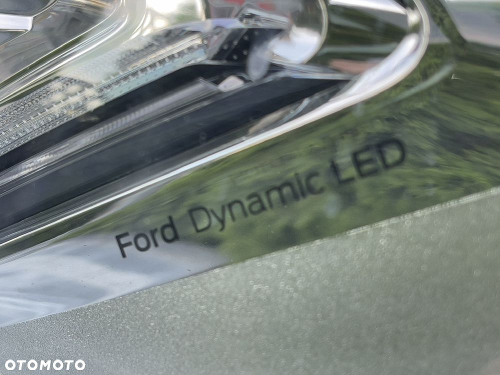 Ford Mondeo - 29