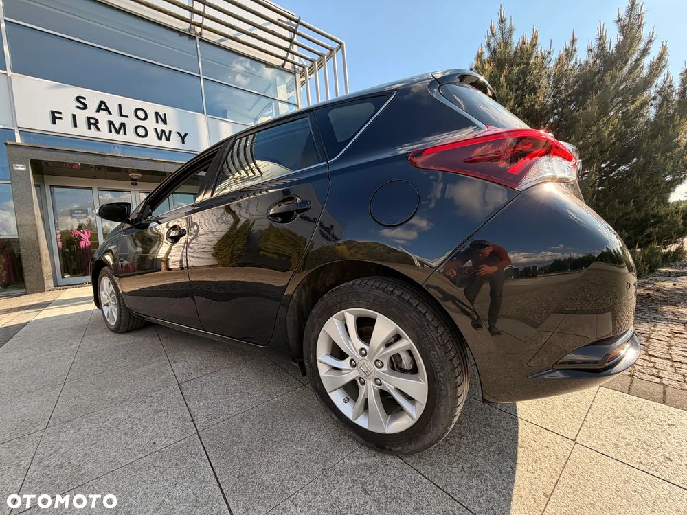 Toyota Auris 1.8 HSD Prestige NAVI - 20