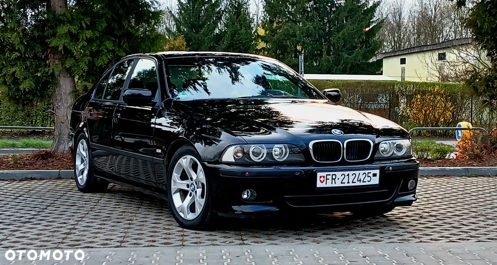 BMW Seria 5 525i - 5