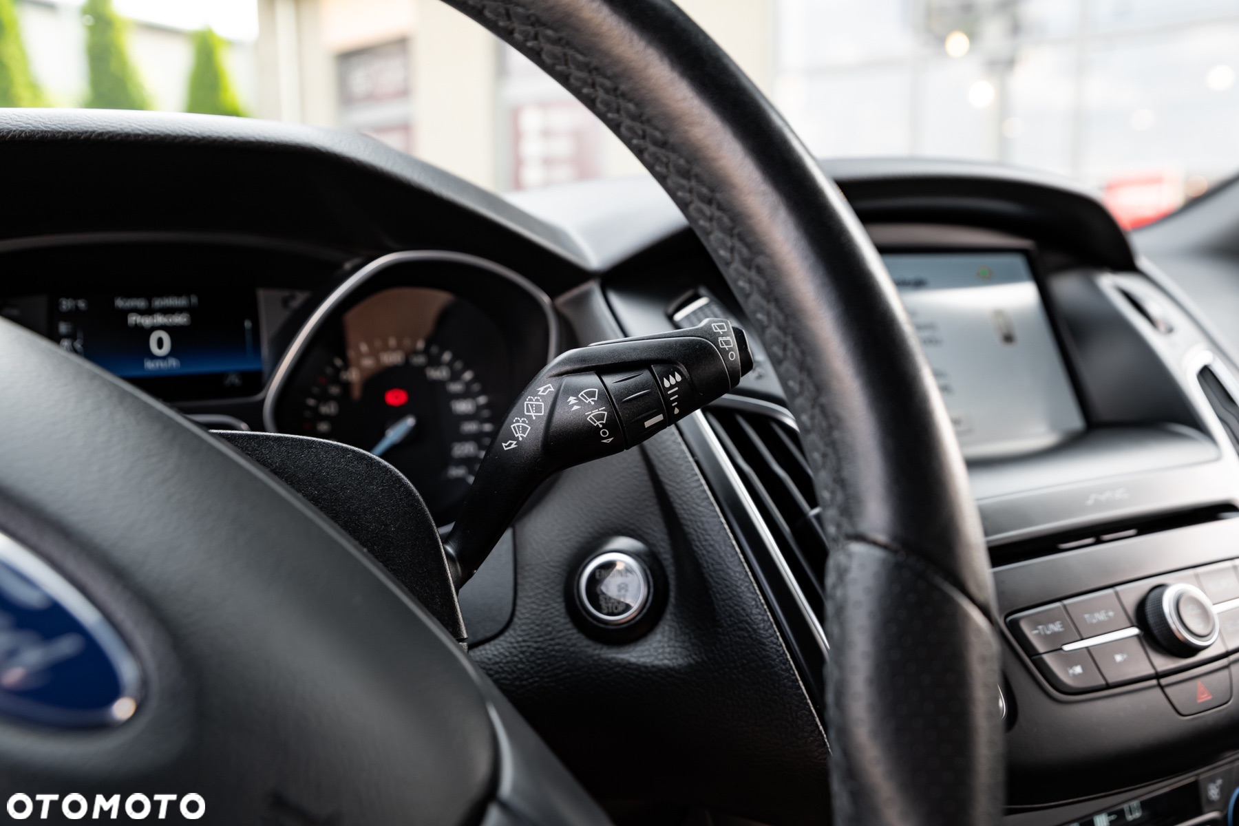 Ford Focus 1.5 EcoBoost Start-Stopp-System ST-LINE - 32