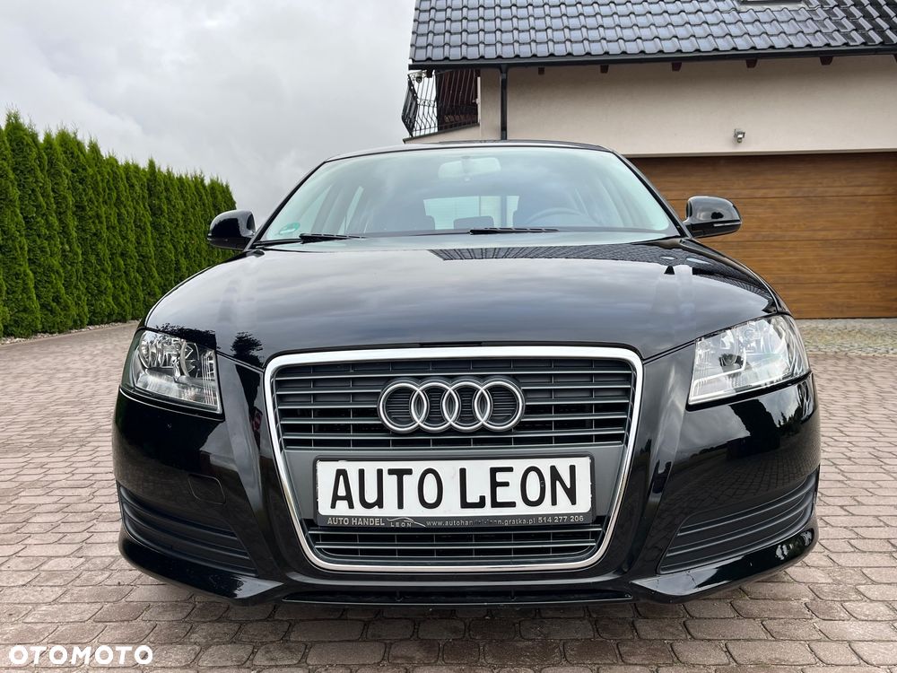 Audi A3 Sportback 1.6 Ambiente - 6