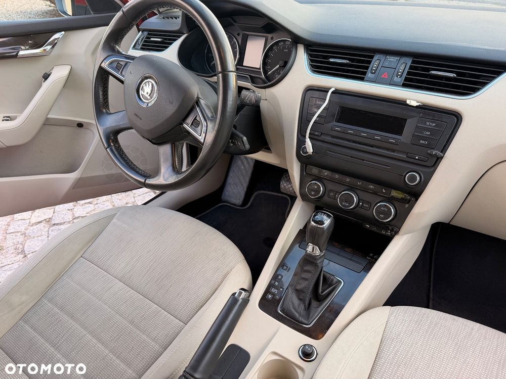 Skoda Octavia 1.4 TSI Elegance DSG - 5