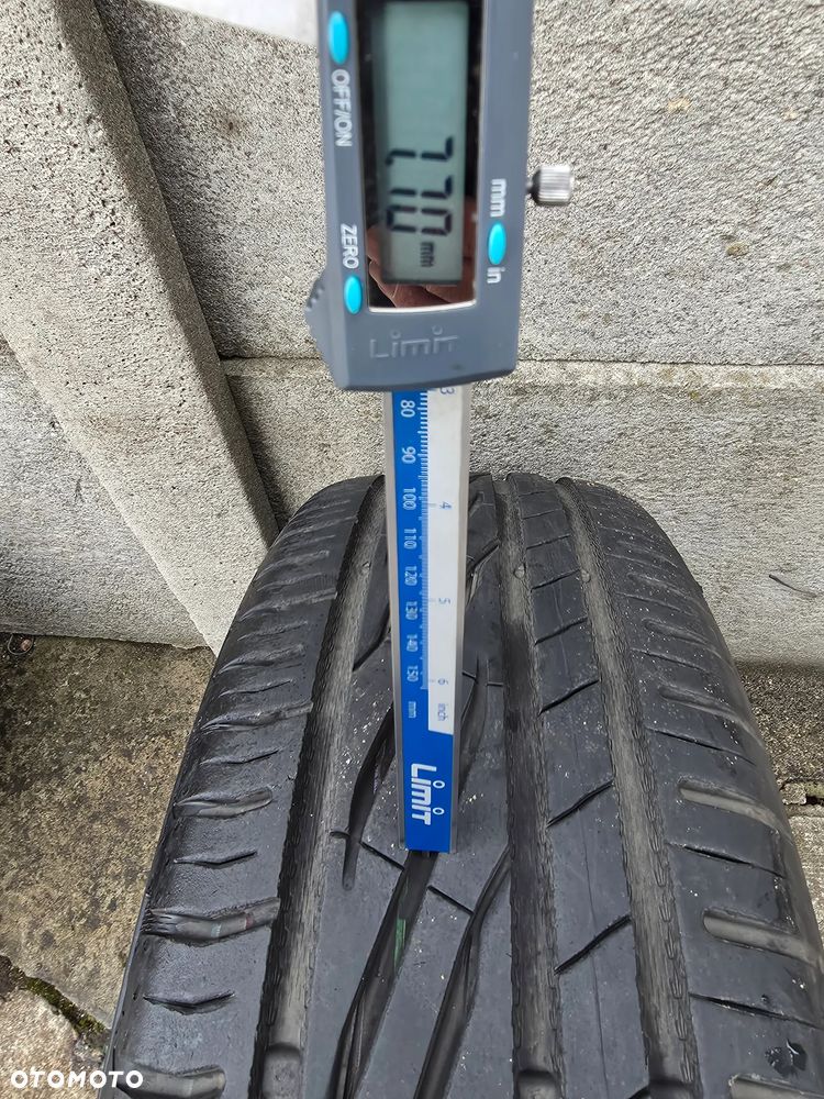 205/55R16 Uniroyal RainSport5 - 12