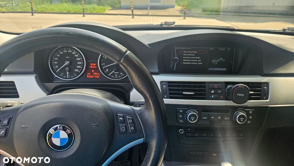BMW Seria 3 - 12