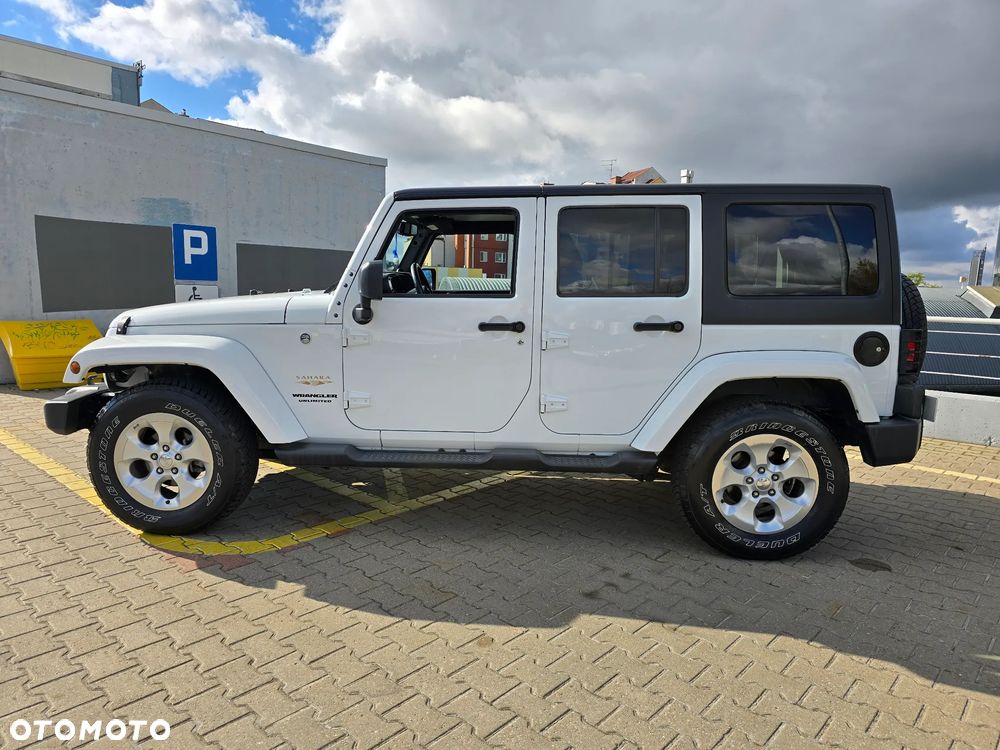 Jeep Wrangler 3.6 Unlim Sahara - 11