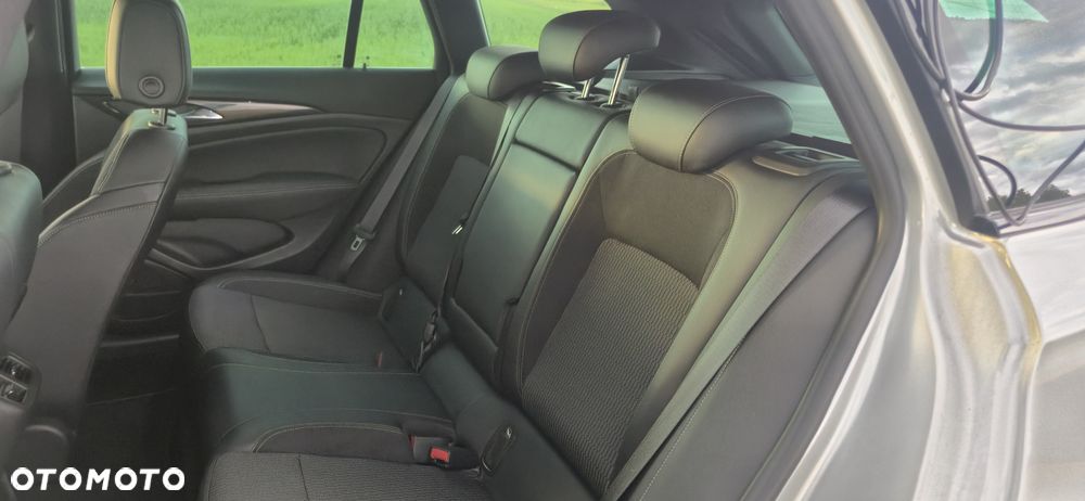 Opel Insignia 2.0 CDTI Elegance S&S - 13