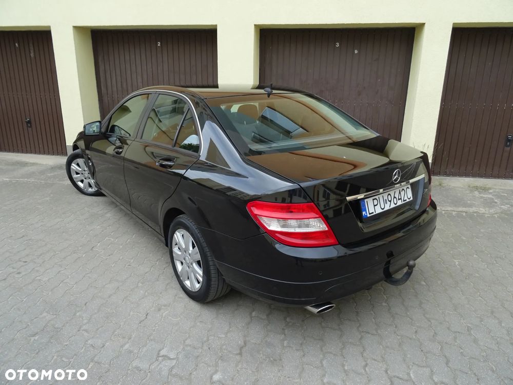 Mercedes-Benz Klasa C 200 CDI DPF Automatik BlueEFFICIENCY - 4