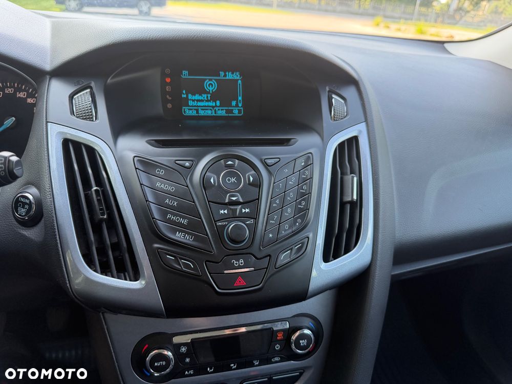 Ford Focus - 12