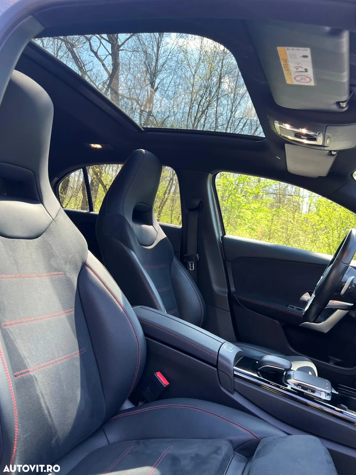 Mercedes-Benz A 180 7G-DCT AMG Line - 11