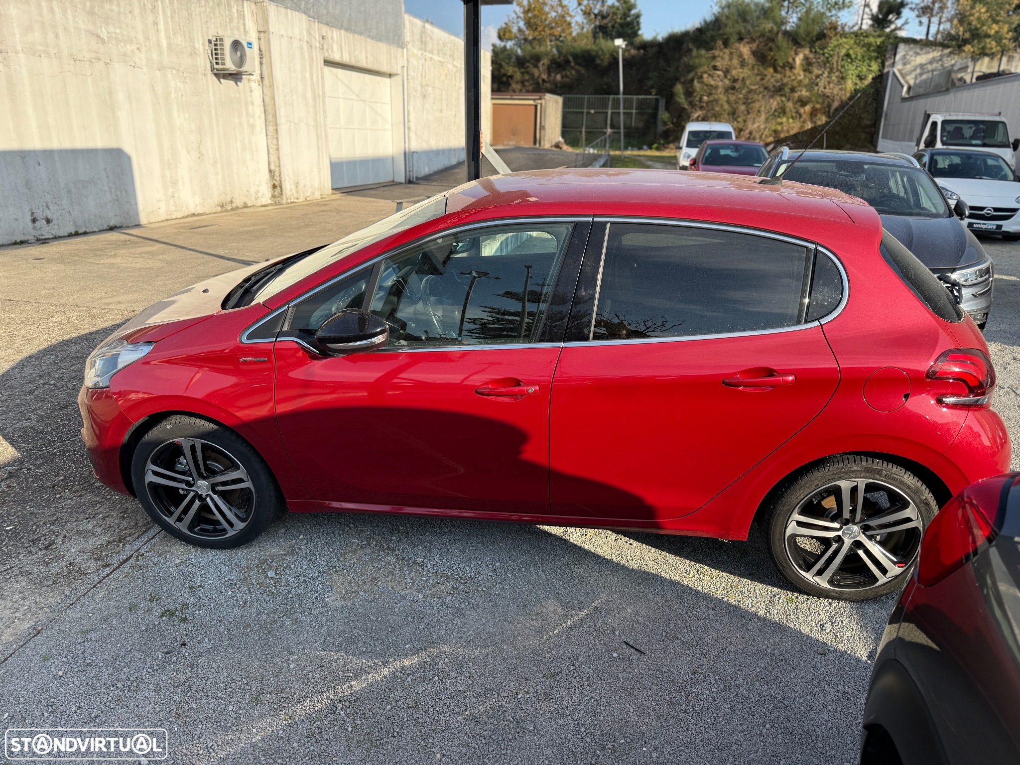 Peugeot 208 1.6 BlueHDi Allure - 8