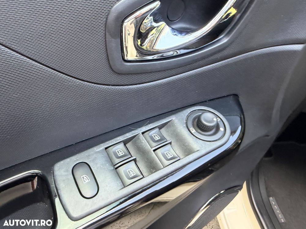 Renault Captur dCi 90 EDC Luxe - 25