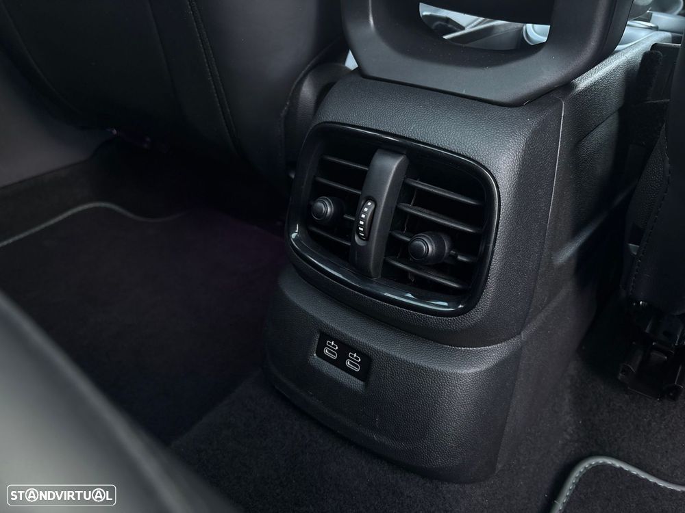 MINI Countryman Cooper SE Premium Untamed Edition Auto - 27