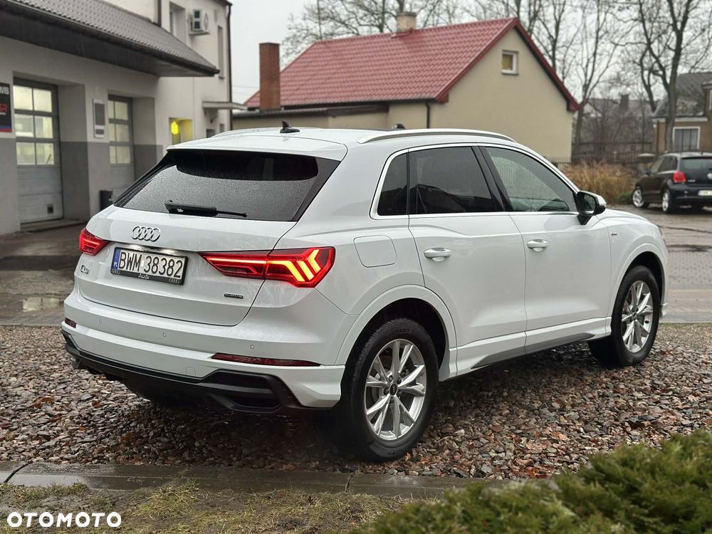 Audi Q3 45 TFSI Quattro S-Line S tronic - 4