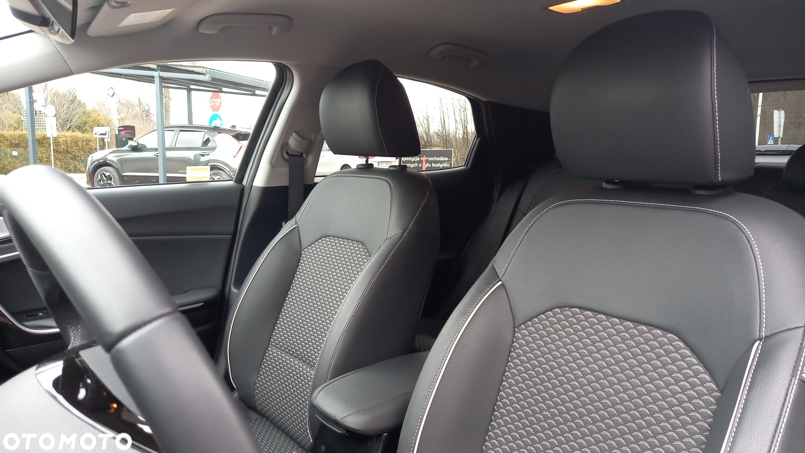 Kia XCeed 1.6 GDI PHEV L DCT - 22