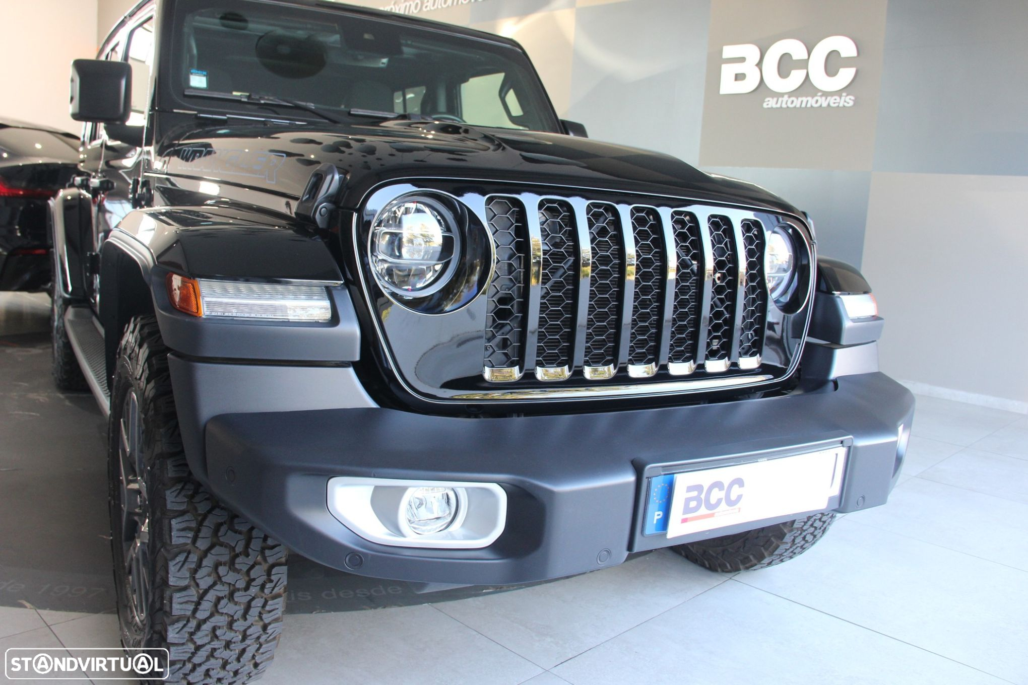 Jeep Wrangler Unlimited - 18