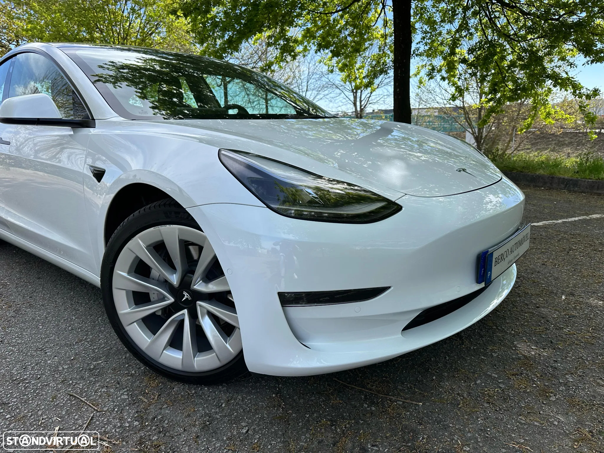 Tesla Model 3 Long Range AWD Dual Motor - 2