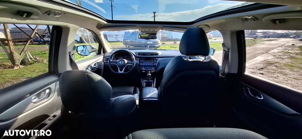 Nissan Qashqai 1.6 DCI TEKNA+ - 9