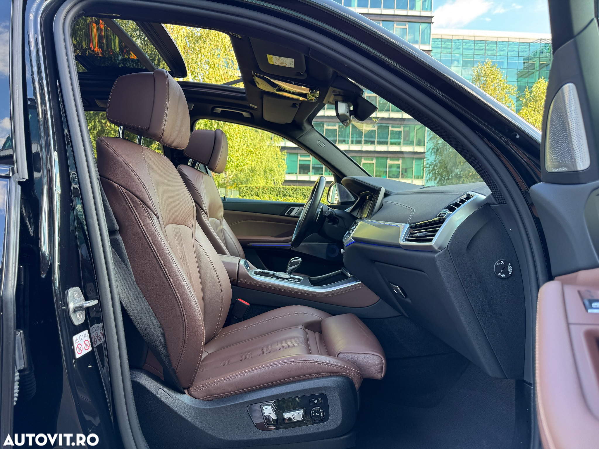 BMW X5 xDrive40i - 28