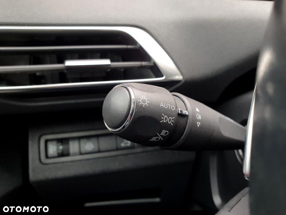 Peugeot 3008 - 17