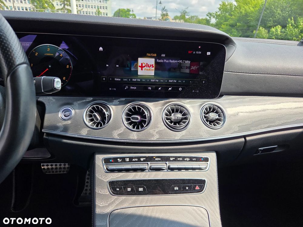 Mercedes-Benz CLS - 9