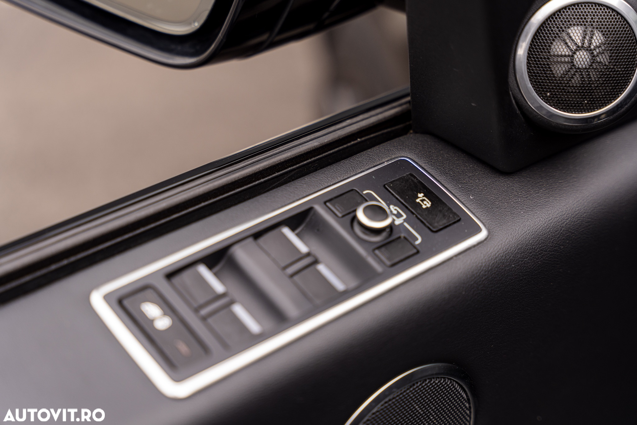Land Rover Range Rover Vogue - 19