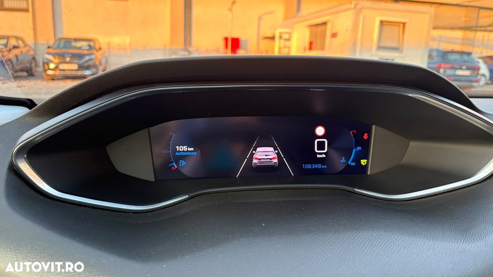 Peugeot 308 - 13