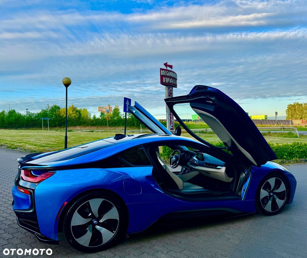 BMW i8 - 4