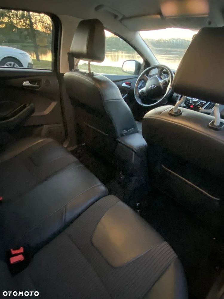 Ford Focus 1.6 EcoBoost Start-Stopp-System Titanium - 13