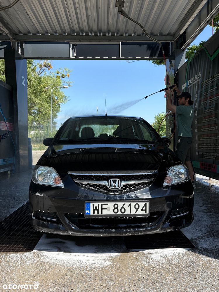Honda City 1.4 Comfort - 6