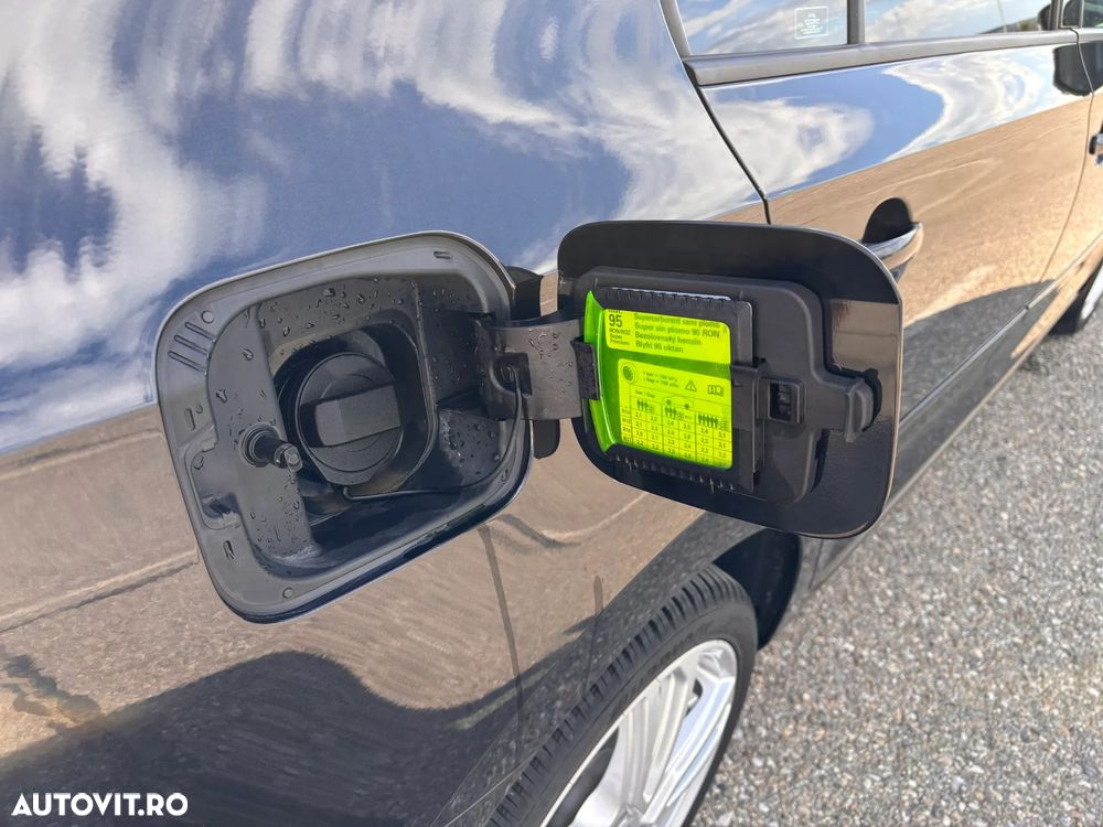 Skoda RAPID 1.0 TSI Style - 9