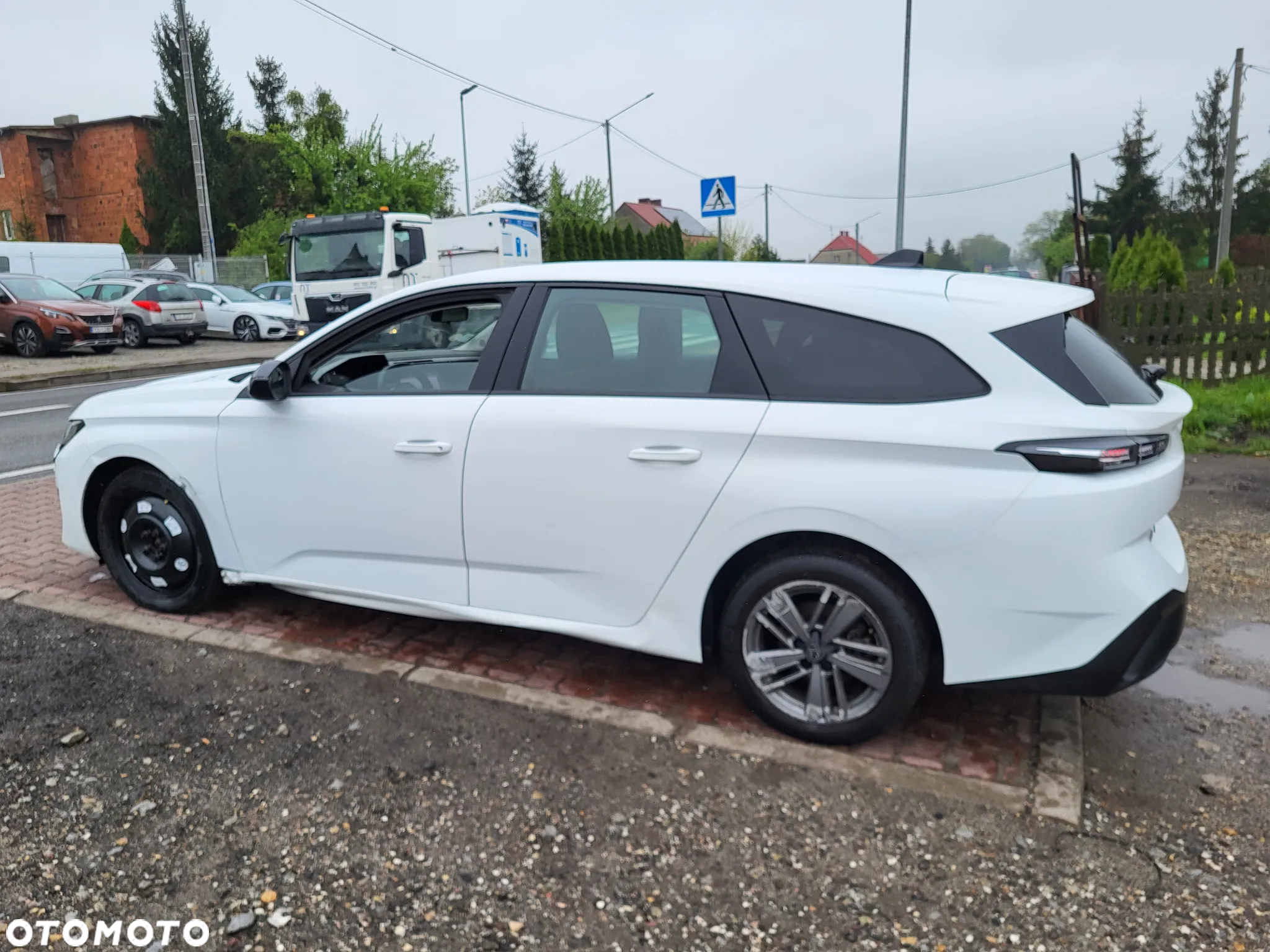 Peugeot 308 1.5 BlueHDi Active Pack Business S&S EAT8 - 2