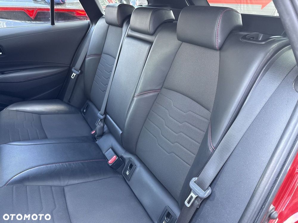 Toyota Corolla - 19