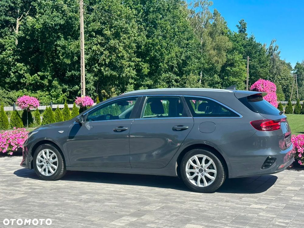 Kia Ceed - 6