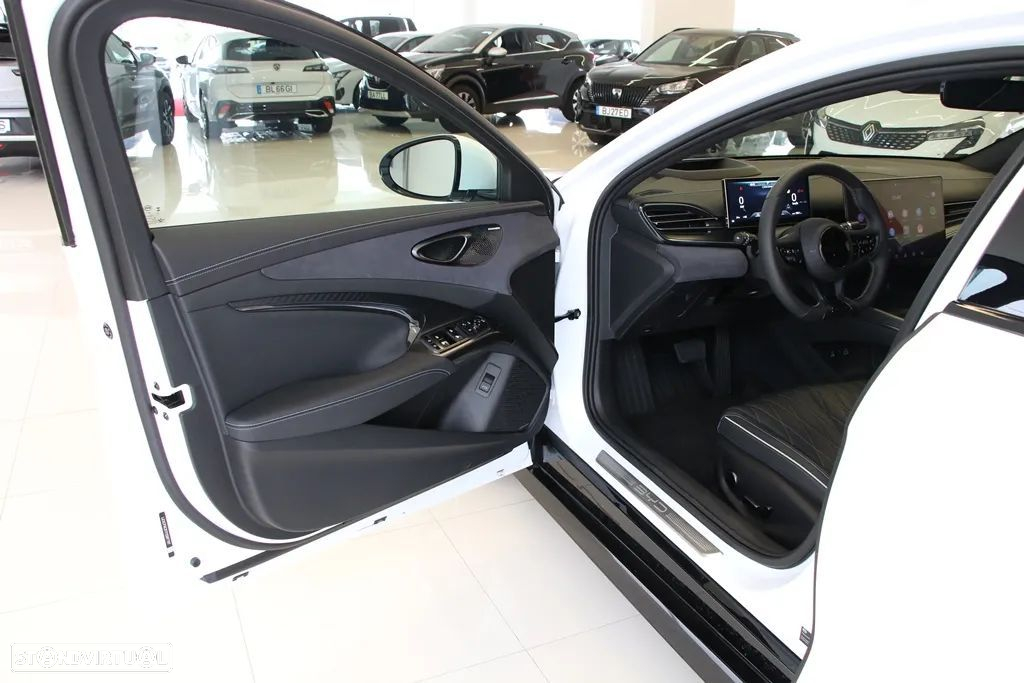 BYD Seal 82.5 kWh AWD Excellence - 58