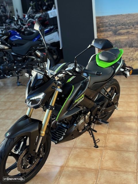 QJ Motor SRK 125S - 6