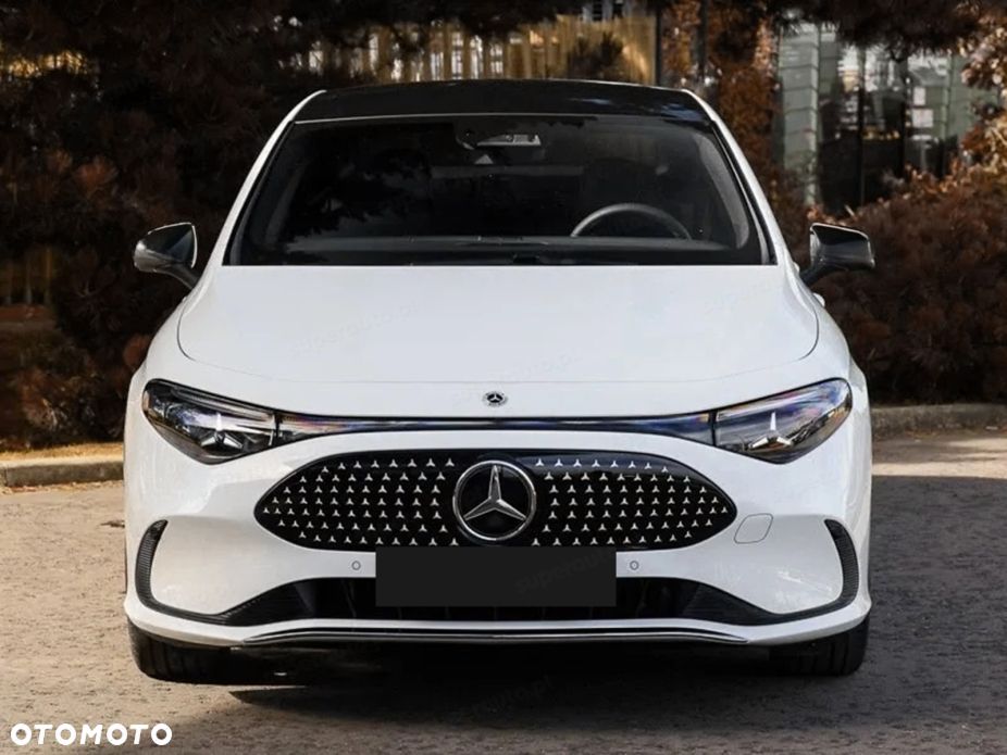 Mercedes-Benz CLA - 2