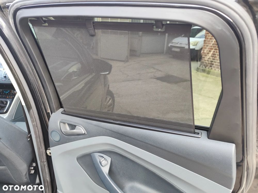 Ford C-MAX - 19