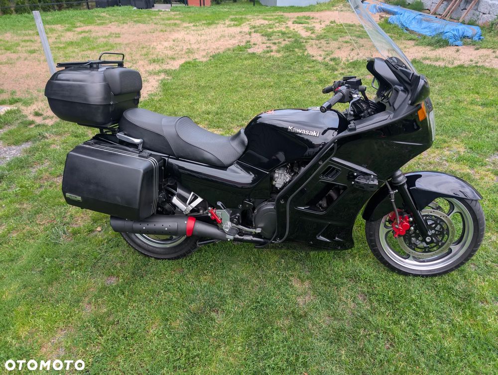 Kawasaki GTR - 4
